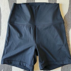 90 Degrees by Reflex bike shorts.